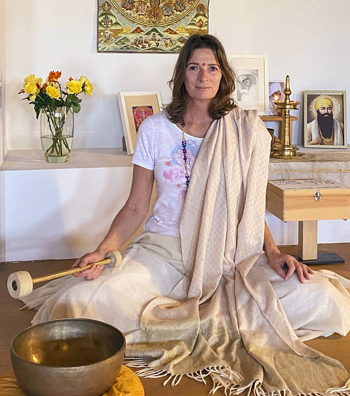 Ravi Kirin Kaur Ravi Kirin Kaur